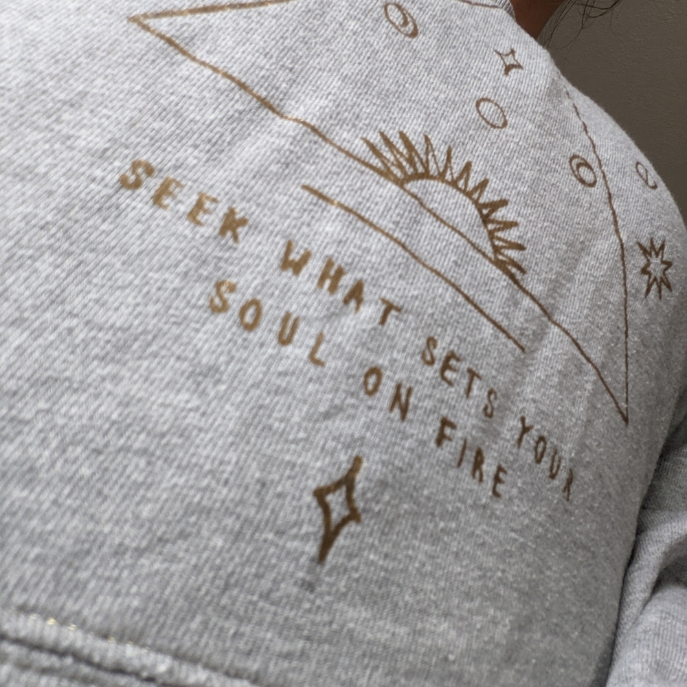 Crop Sweater - Picture 2 of 3
